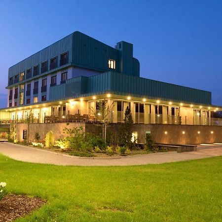 Hotel Bartos Frenštát pod Radhoštěm エクステリア 写真