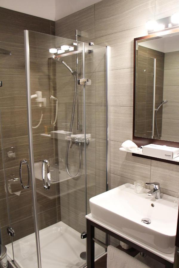 Hotel Bartos Frenštát pod Radhoštěm エクステリア 写真