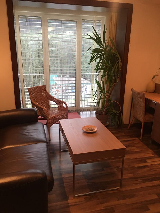 Hotel Bartos Frenštát pod Radhoštěm エクステリア 写真
